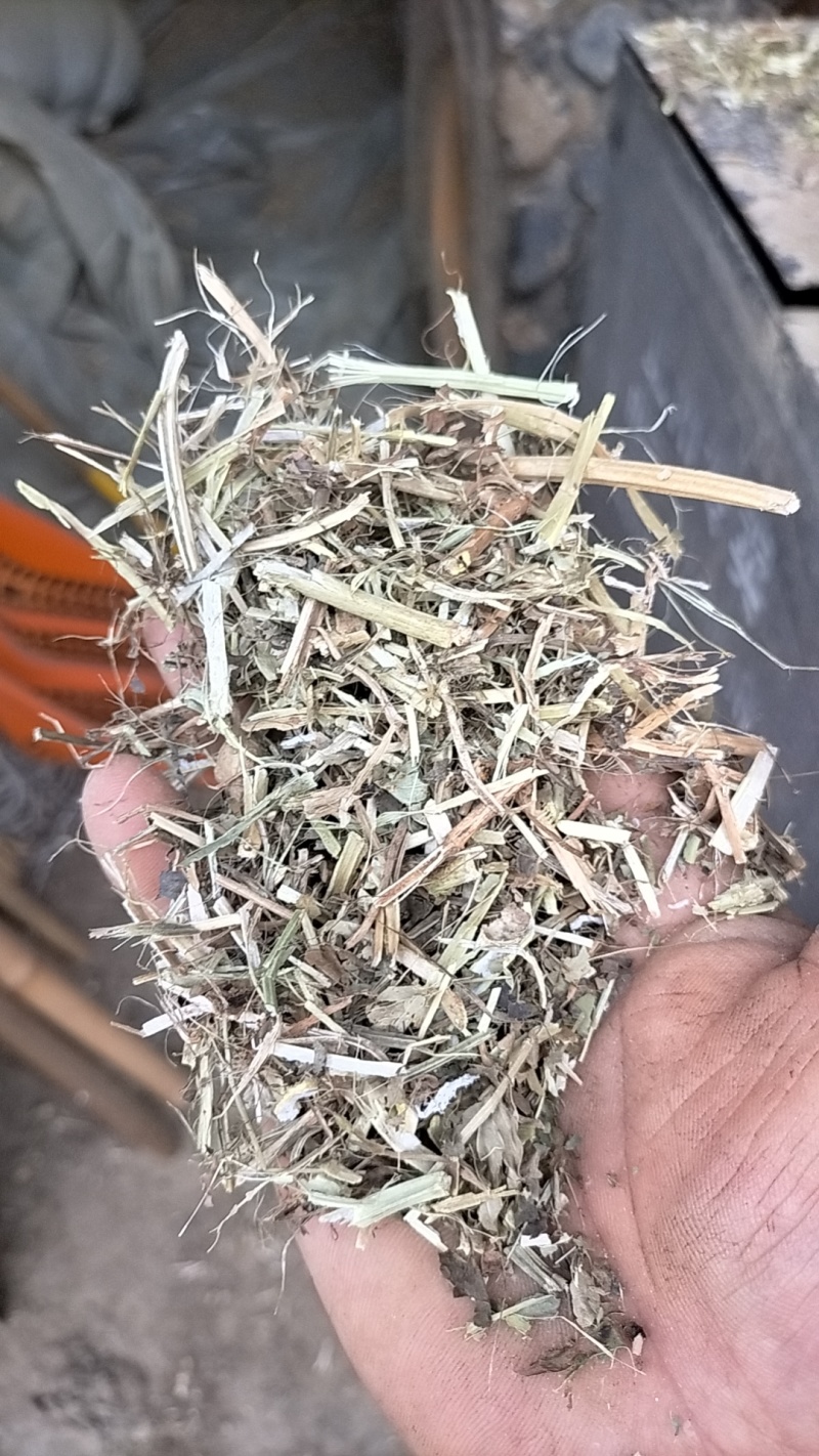 花生秧牛羊草