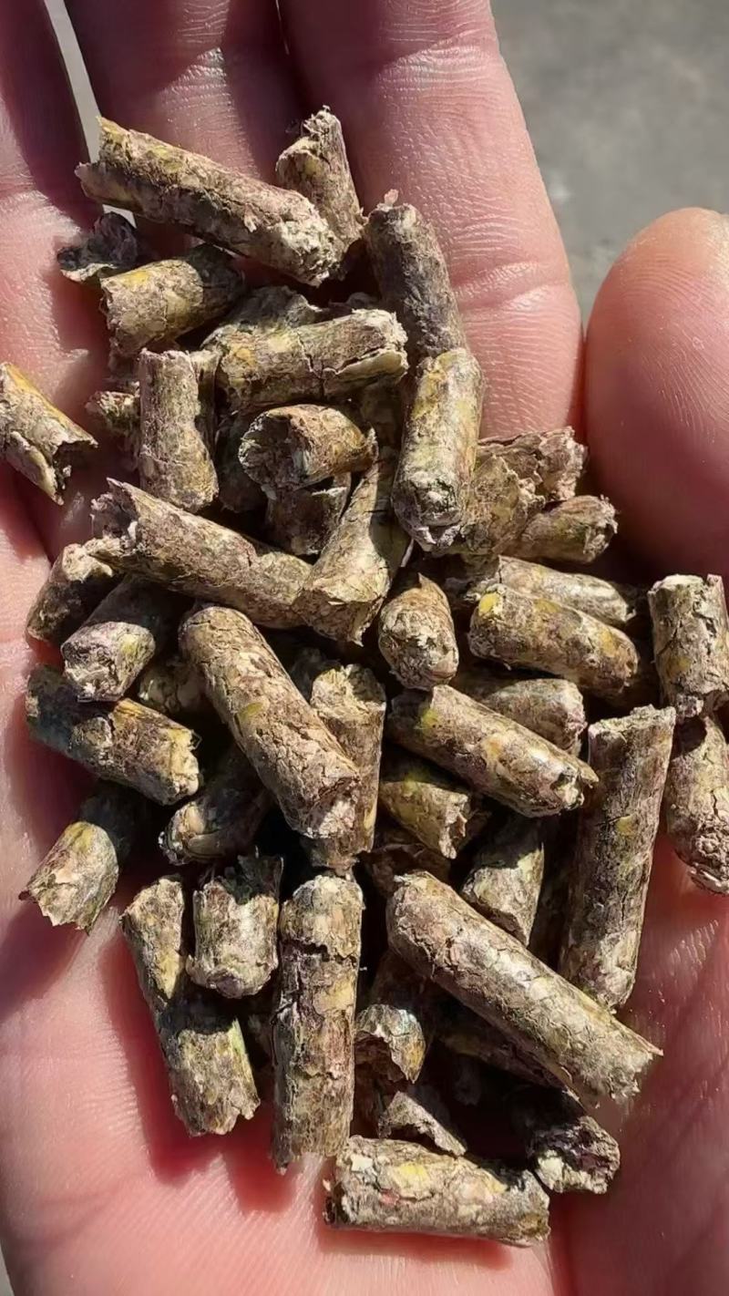 花生秧颗粒料，熟化颗粒料，好吸收好消化，全国发货。