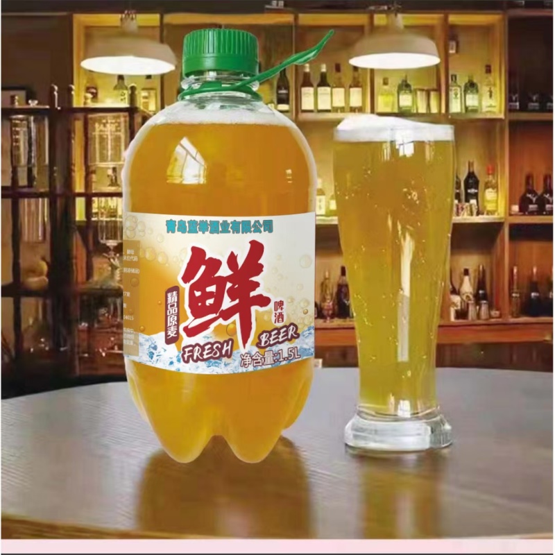 鲜啤酒夏季**啤，酒体口感细腻，泡沫丰富厂家直销价格优