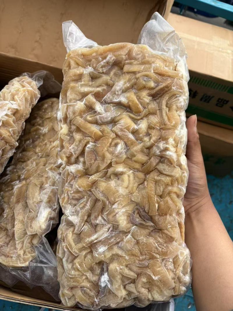 水煮熟牛肚丝，肚丝汤，酸辣汤，凉拌小炒都可