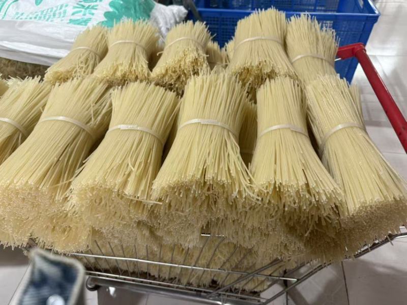 新疆炒米粉专用粉正宗贵州米粉羊肉粉中粗大粗粉炒米粉干拌米粉