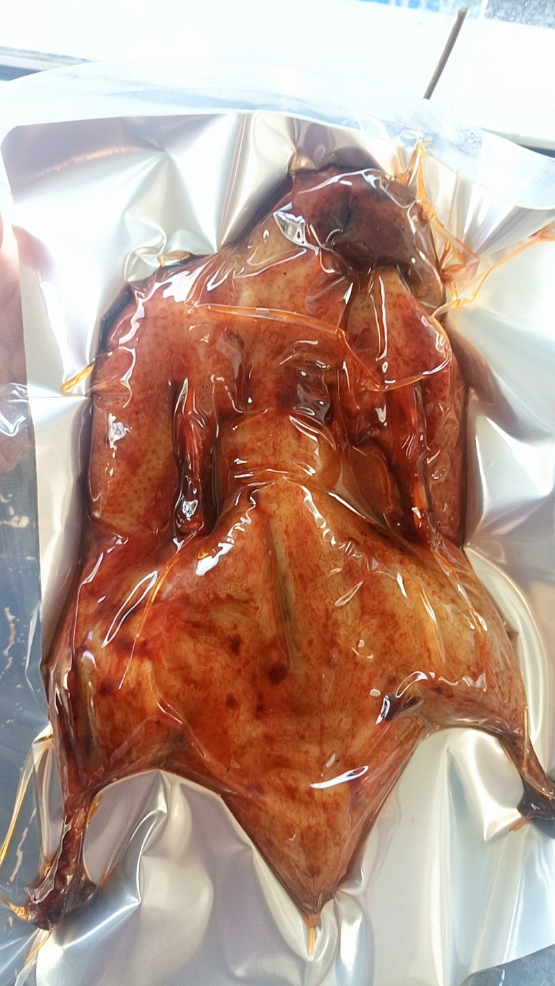 精品烤鸭去头带脖子加热即食一手货源量大从优欢迎联系