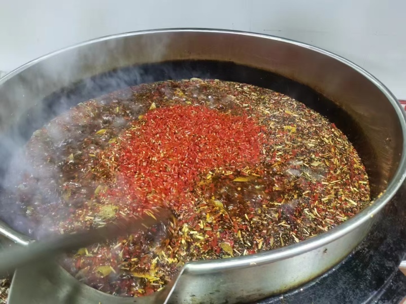麻辣田螺加热即食