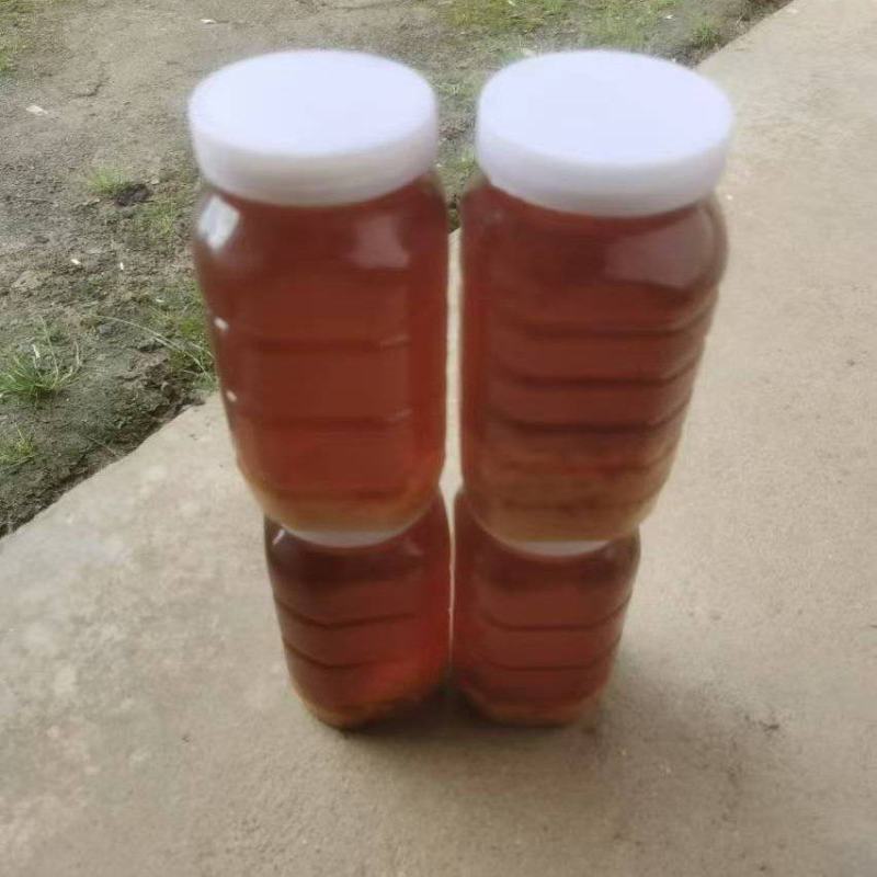 出售陕南土蜂蜜货源充足，量大从优欢迎订购