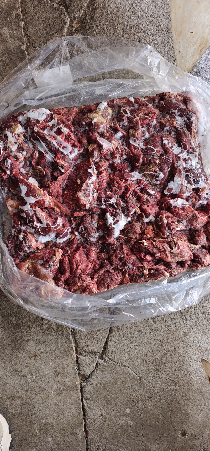 【牛头碎肉】冻牛头缓化剔下来的碎肉！鲜干冻品！炖卤烧均可
