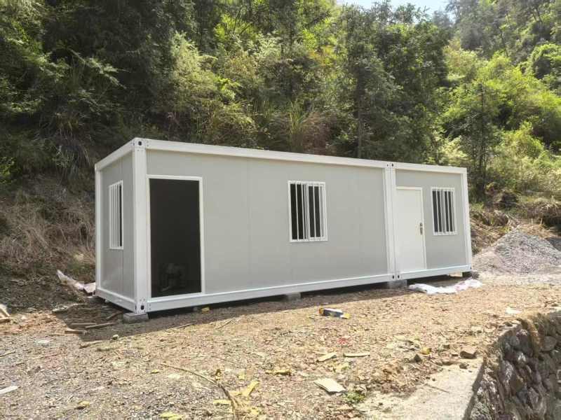 集装箱房办公室简易房活动板房波纹箱玻璃幕墙