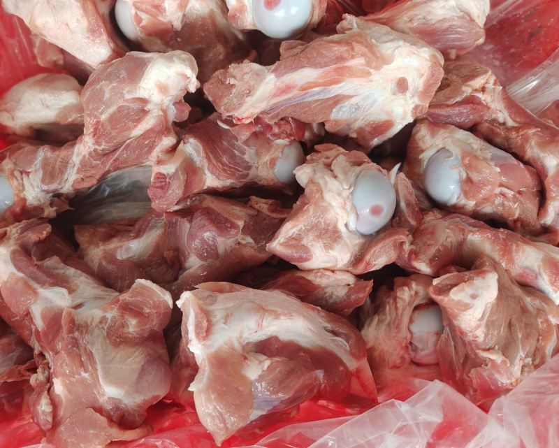 满肉前棒骨