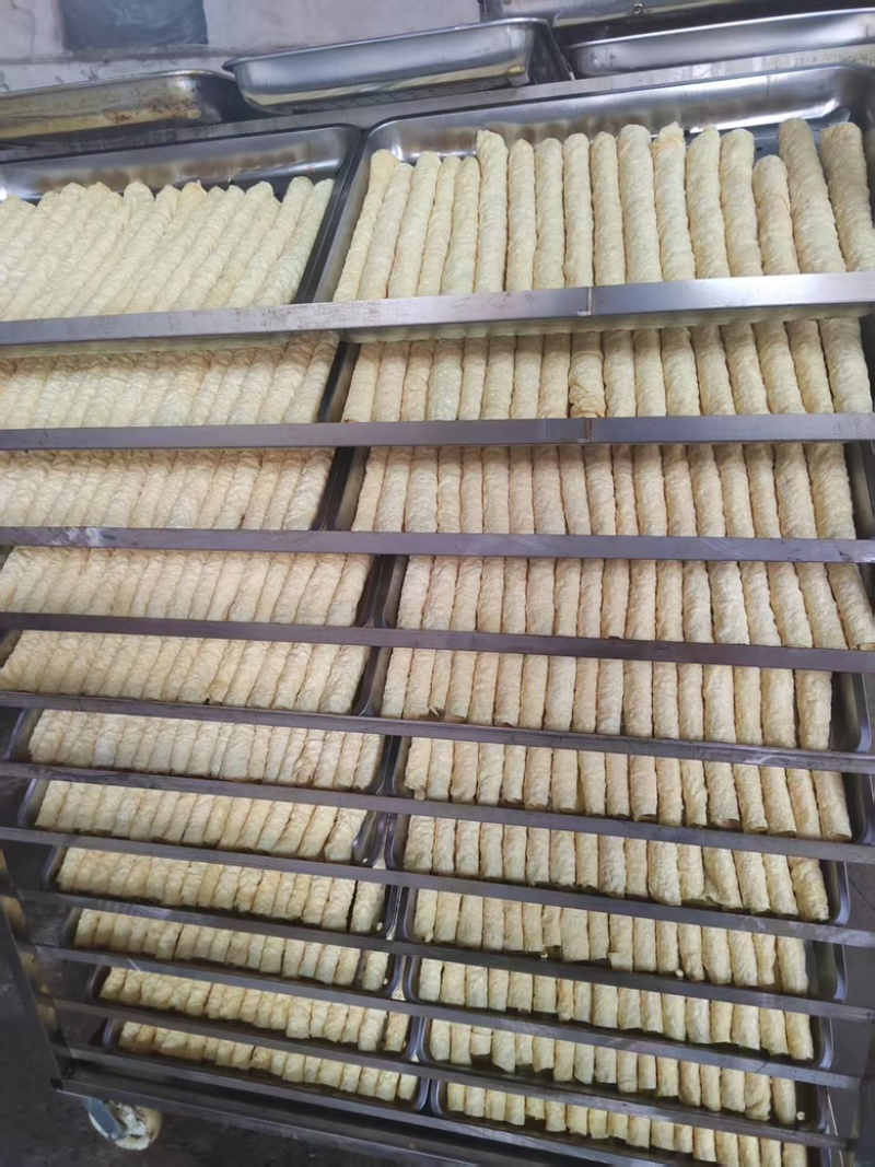 响铃卷麻辣烫螺蛳粉串串火锅食材批发商超厂家直供可贴牌