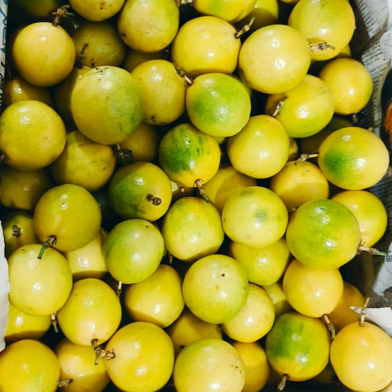 黄金百香果上市，各种规格满足，支持一件代发，欢迎电商联系