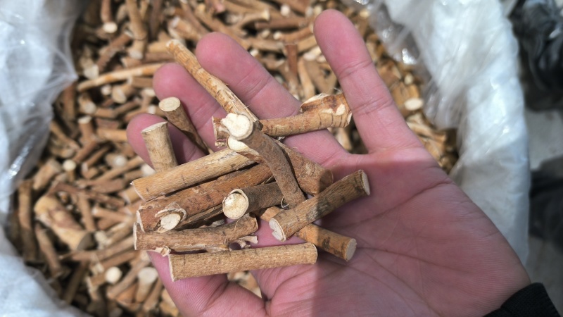 五指毛桃片干货质量保证规格齐全批发零售各种中药材…