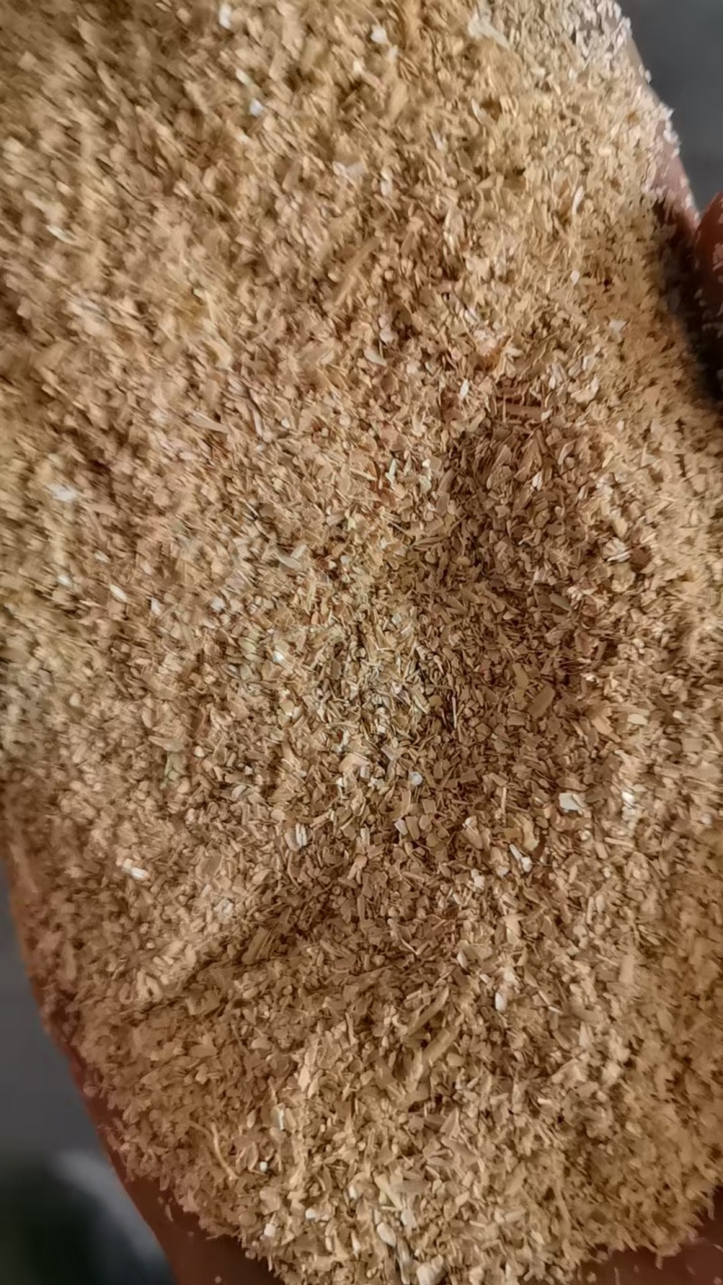 江西地区：统糠筛糠0.6--2.5规格，现打现发，米厂直销