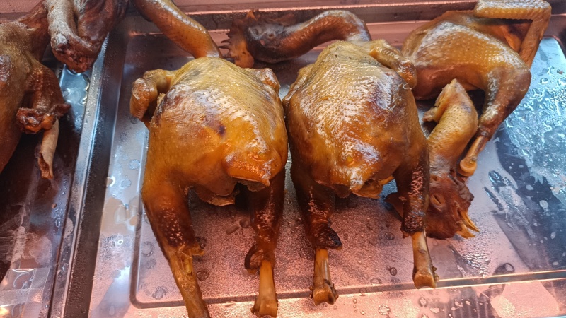 重庆生态熟食鸡，天然放养，肉质鲜嫩，健康美味，舌尖上的享