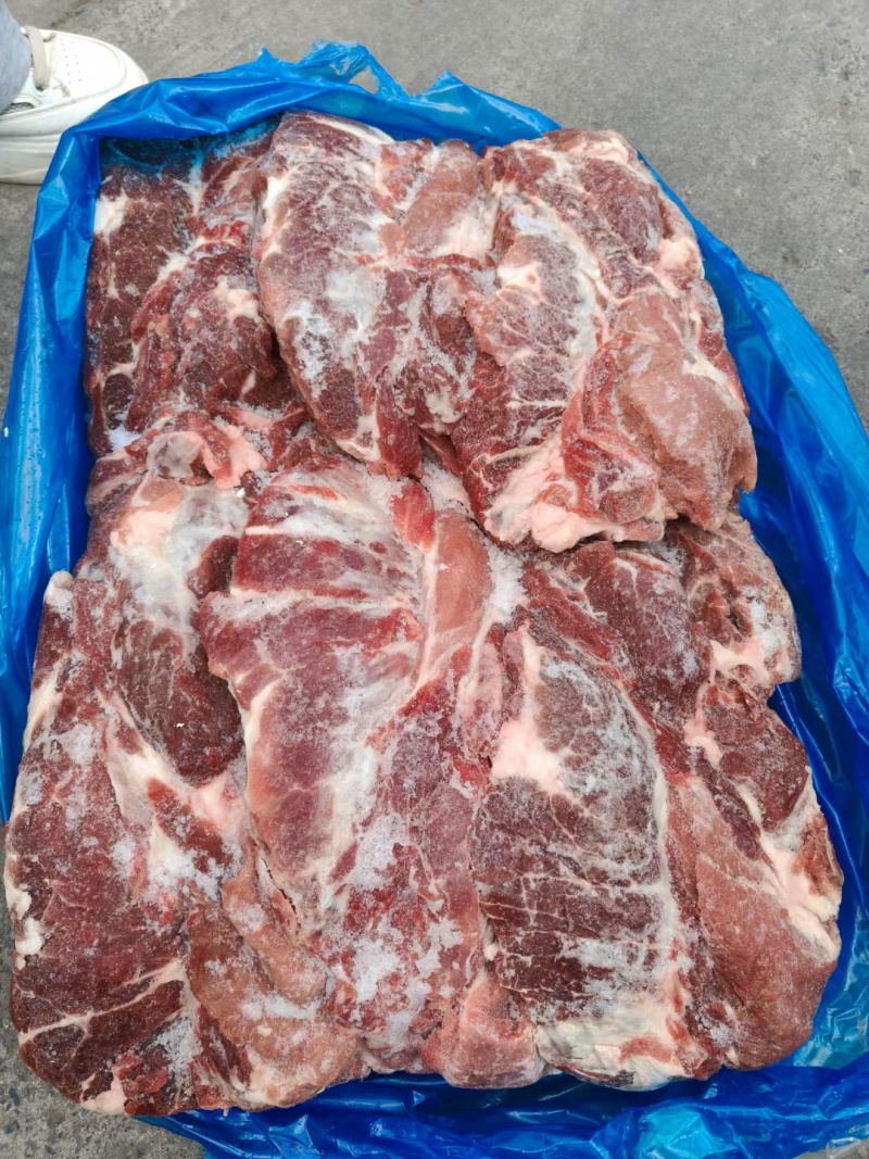 国产牛前牛后，出肉率高，每月现货10吨左右，质量有保障
