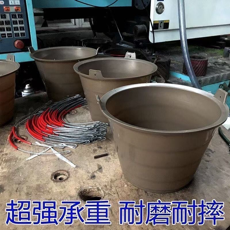 牛筋灰桶瓦工泥桶加厚牛筋桶熟胶工地用大号带提手砂浆桶