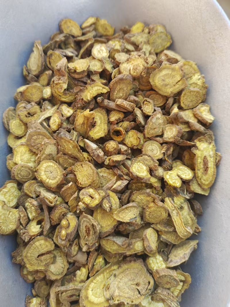 黄芩批四个筛子厚片的包含量，三年足龄黄芩片价格**
