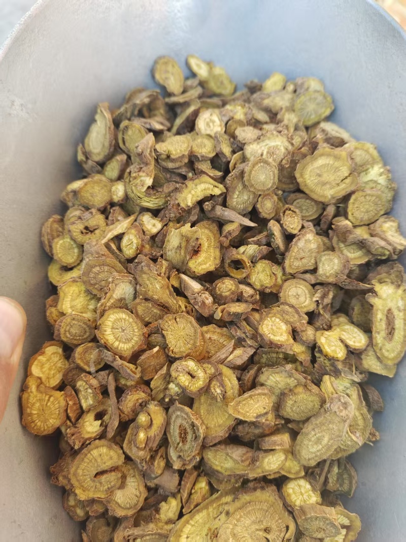 黄芩批四个筛子厚片的包含量，三年足龄黄芩片价格**