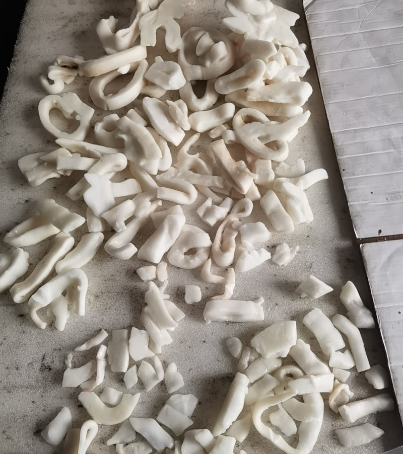 无冰衣单冻秘鲁鱿鱼边角料