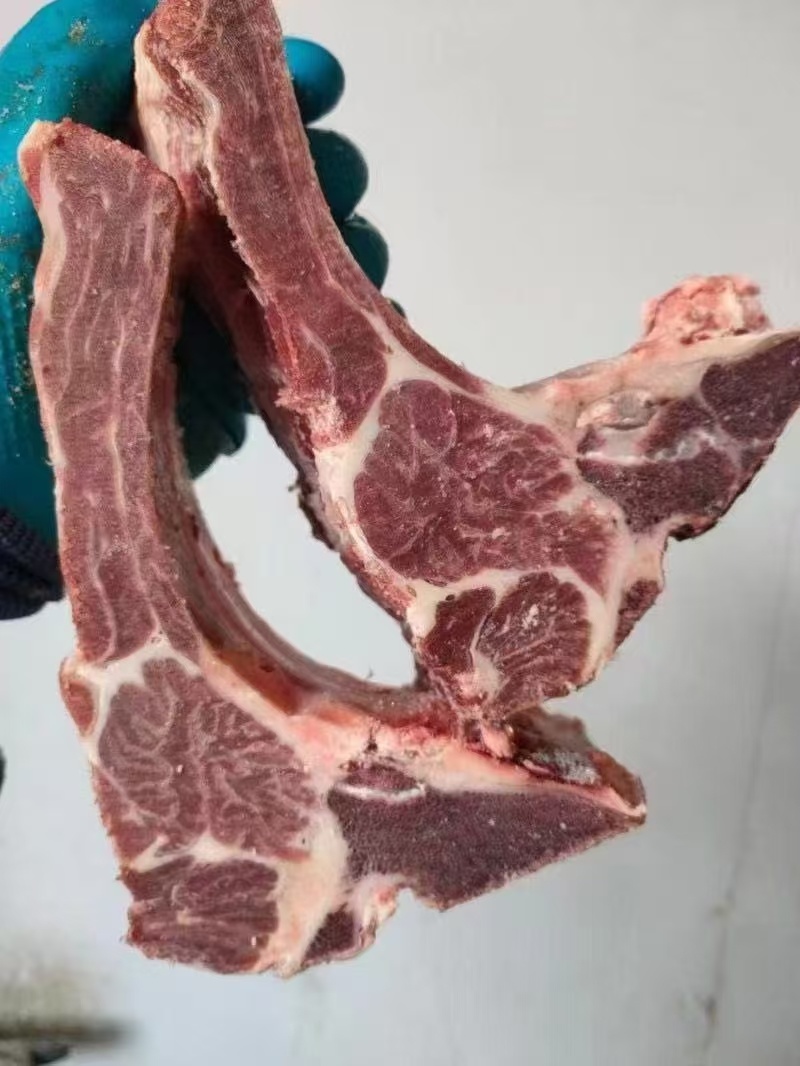 肋眼骨