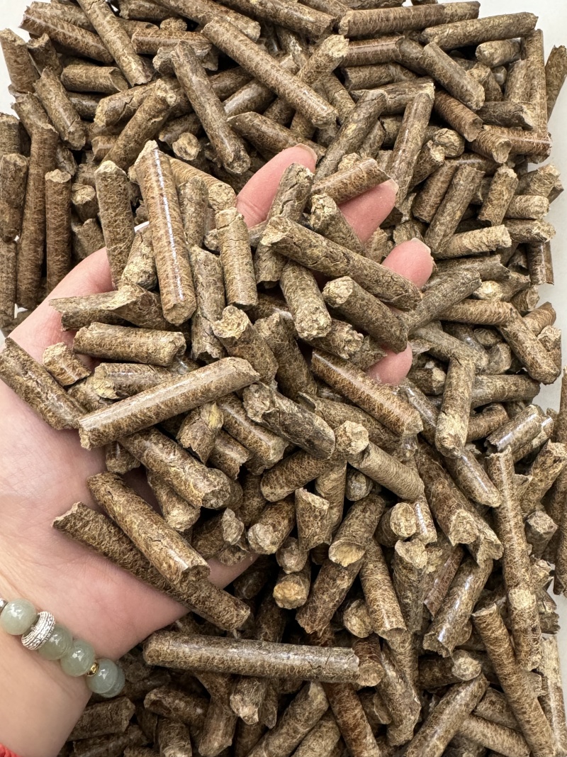 优质花生壳熟化颗粒牛羊马驴高温熟化好吸收营养价值更高