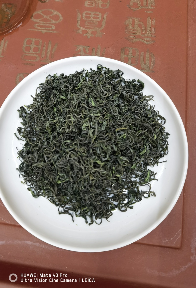 崂山绿茶产自青岛崂山区特定地理区域，高香持久独特的豌豆香