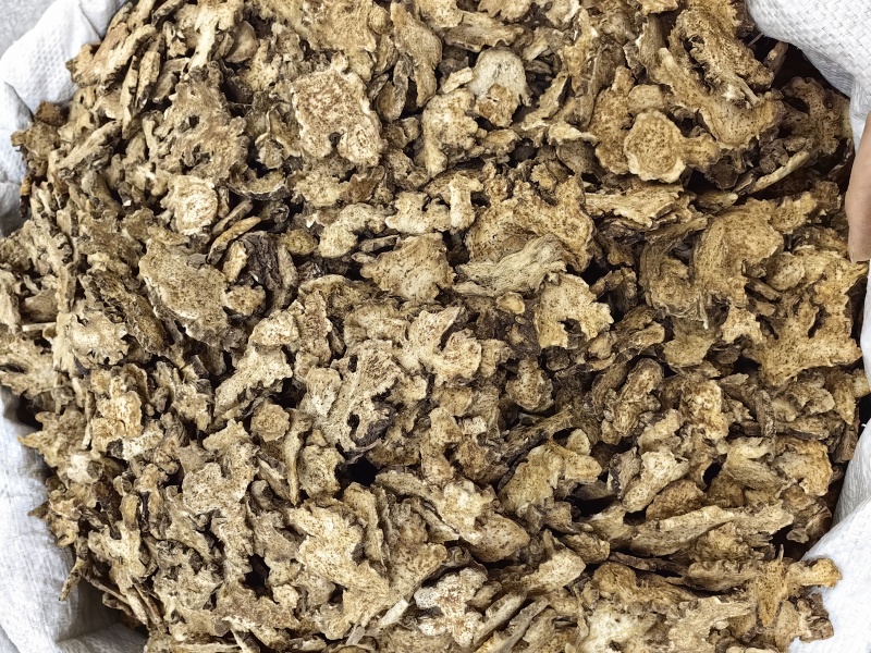 苍术批发优质苍术规格齐全内蒙红茬苍术量大价优