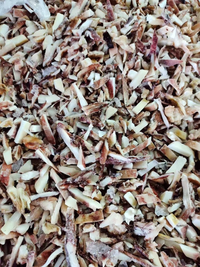 秘鲁鱿鱼碎肉.打浆做丸子，喂螺，未泡药未泡水