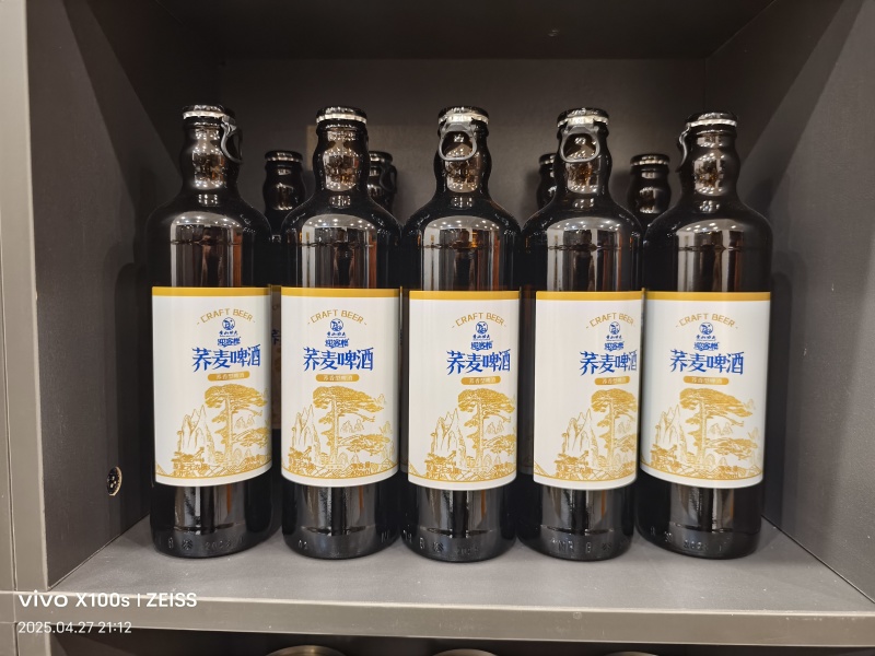 成都8º荞麦啤酒，原浆精酿啤酒，酒精度2.8%vol
