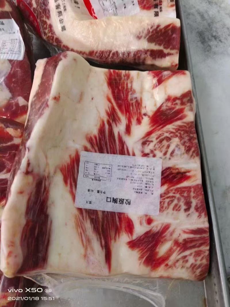 胸口肥牛，胶原肥牛，精品谷饲纯干原切，涮烤煎必备热销产品