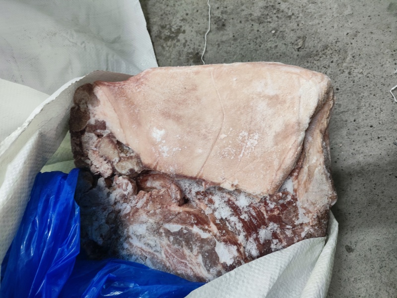 带皮腿肉