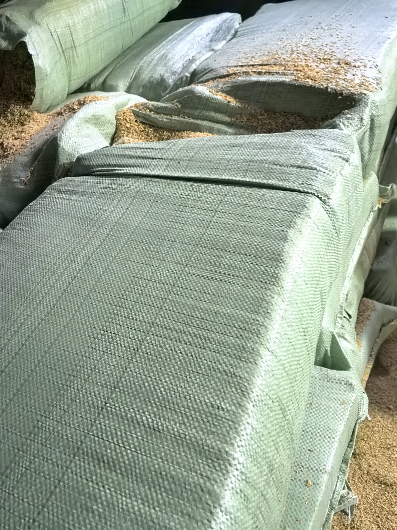 压缩谷壳长期大量有货厂家供货日装150吨