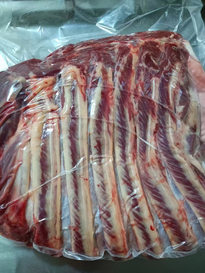 新鲜带皮马腿肉，马肋条，纯干货，出成率高！