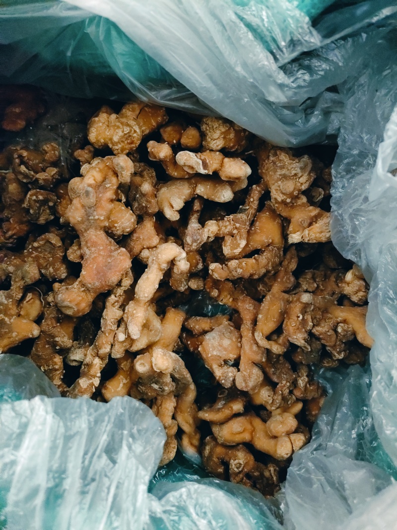 黄精，产地四川宜宾姜形多花，甜黄精，产地直销可线下考察