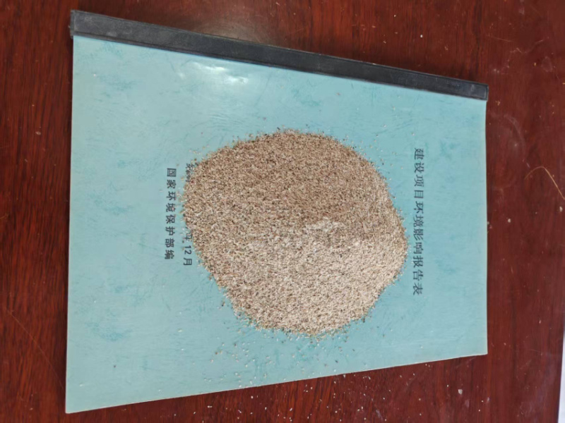 贝壳粉小颗粒大量现货供应，对接种植养殖饲料厂可视频看货