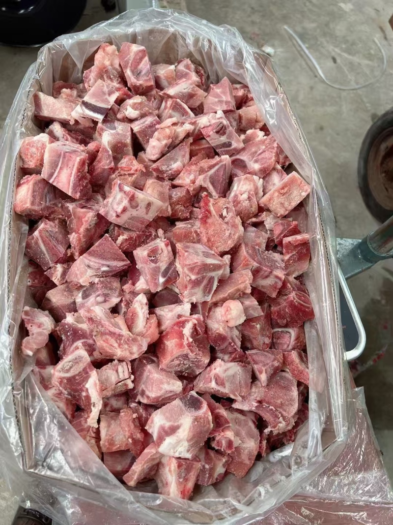 肥猪满肉前排粒