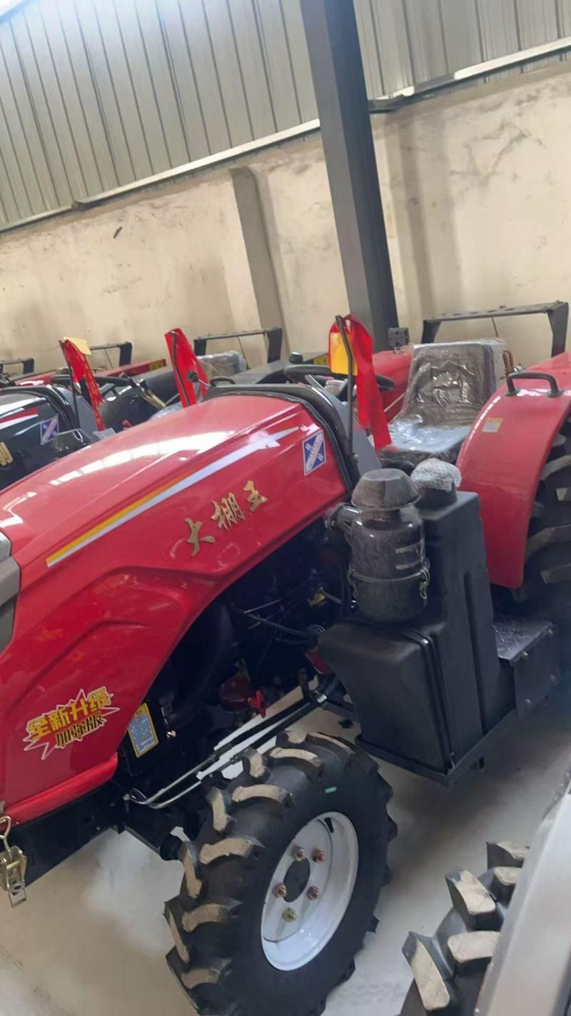 拖拉机大棚王拖拉机504-1004马力品质好联系