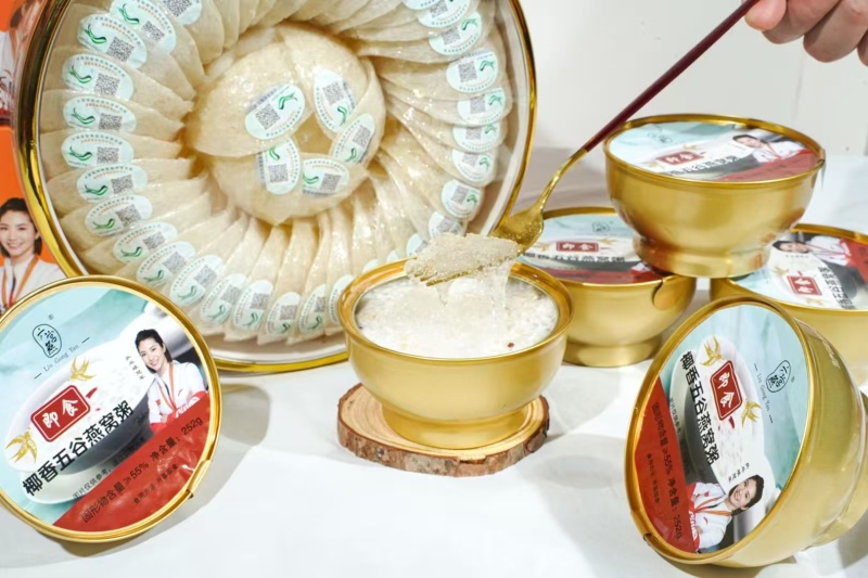 椰香五谷燕窝粥营养早餐粥速食粥252gx6碗箱健康即食粥