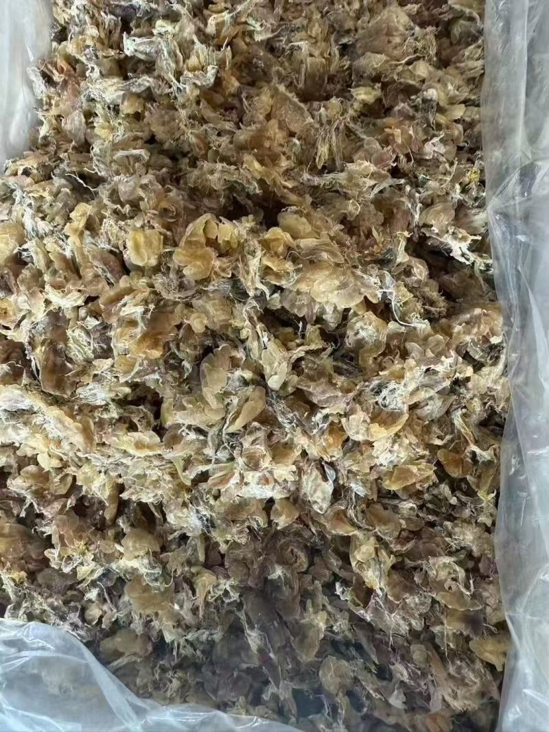 东北林蛙油1000斤现货整出。