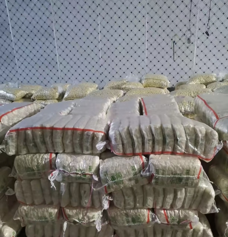 山东精品大蒜蒜米量大从优可装车随时发货欢迎进店咨