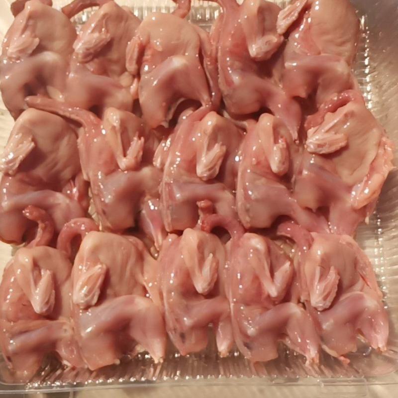 常年大量供应料理肉鹌鹑，烧烤，油炸专用鹌鹑