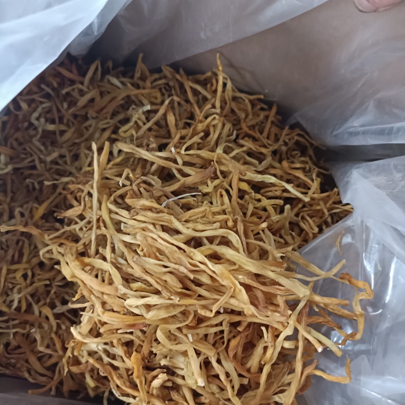东北纯野生黄花菜菌香味十足自然嗮干炖汤炒菜