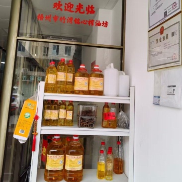 广西熟榨花生油选用优质花生安全放心***
