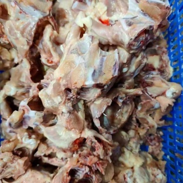鸡架半架半壳肉多多