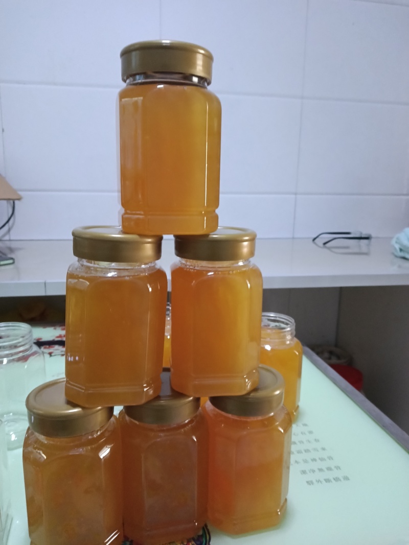 高山农家土蜂蜜自家养蜂