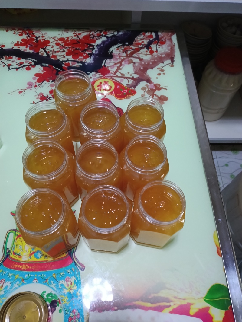 高山农家土蜂蜜自家养蜂