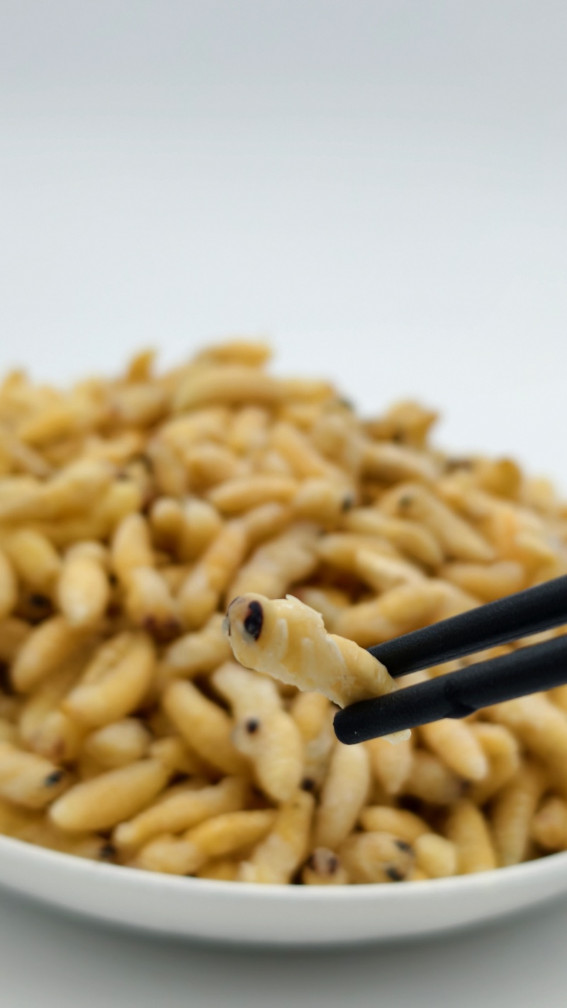 蜂蛹精品一二级蜂蛹厂家直销一手货源规格齐全批发零售都可