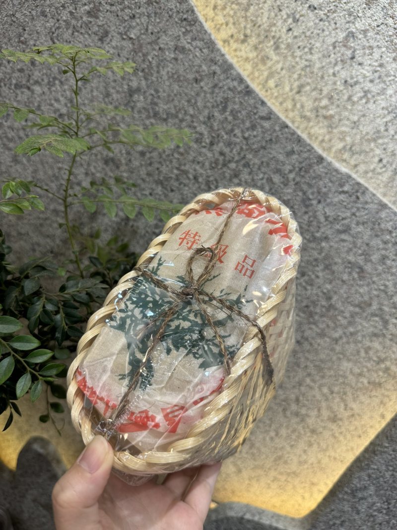 2008云南宫廷普洱熟茶正宗15年古树宫廷陈年散茶叶浓香