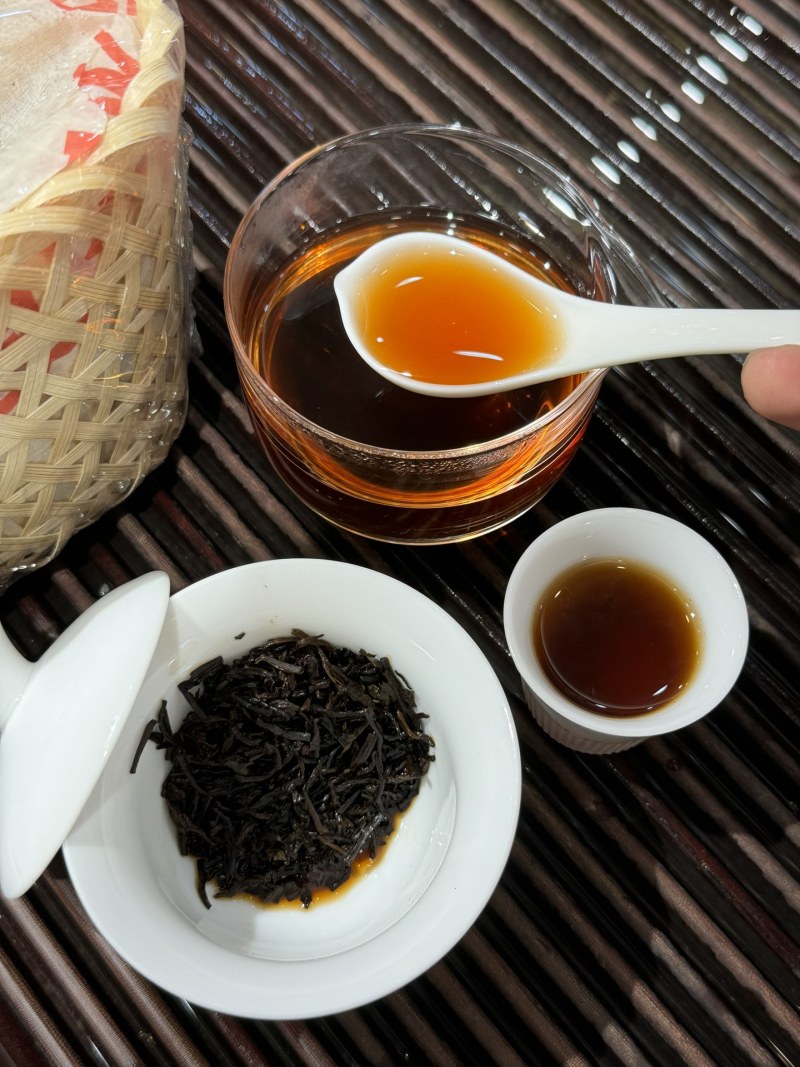 2008云南宫廷普洱熟茶正宗15年古树宫廷陈年散茶叶浓香