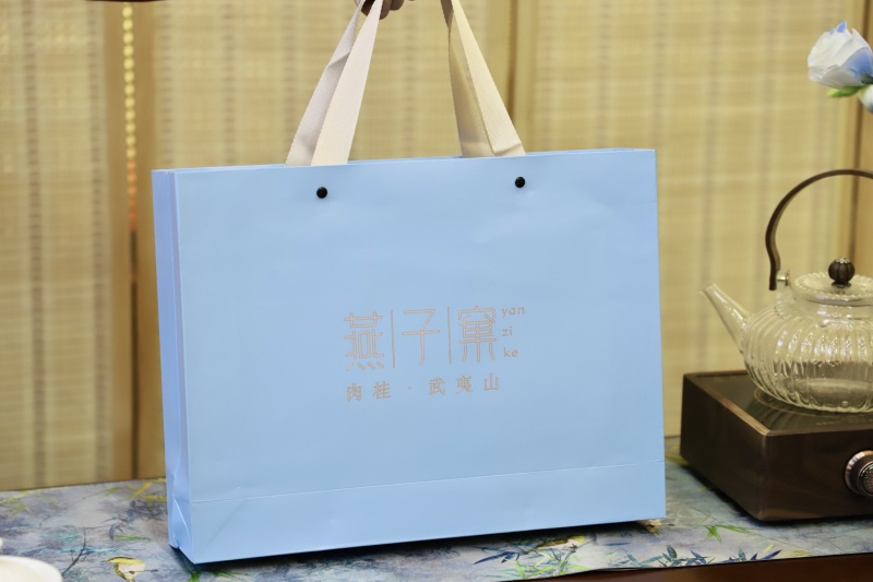 燕子窠正岩肉桂茶叶武夷岩茶大红袍浓香牛栏坑马头岩礼盒装