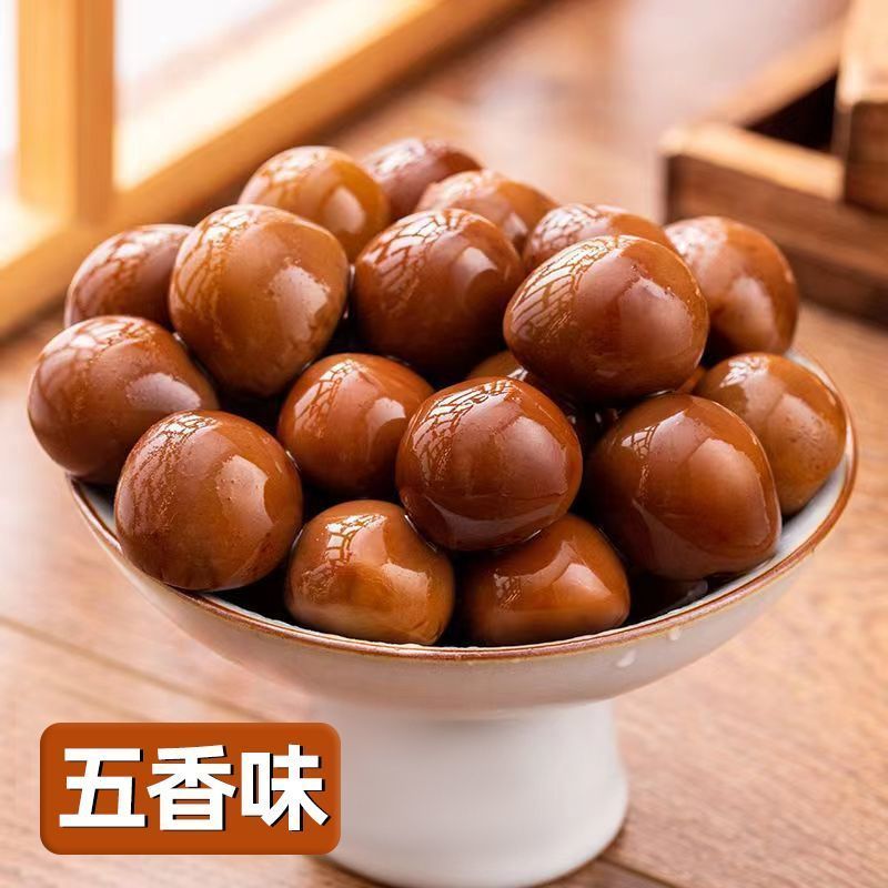 鹌鹑蛋五香卤蛋零食小包装批发五香无壳乡巴佬风味早餐好吃零食