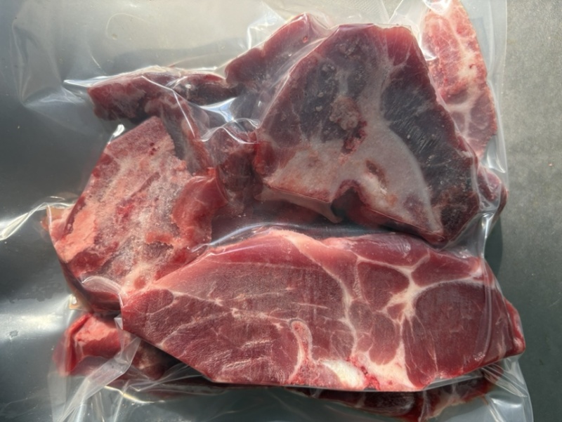 山东青岛常年出售黑猪肉分割品